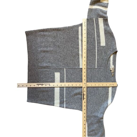 Repeat Cashmere Crewneck Sweater size S Gray Geometric - Picture 5 of 7